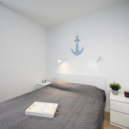 Apartament Blue Brzezno Prostywynajem Brzezno